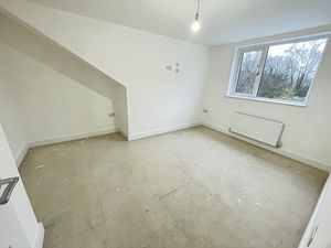 Bedroom - click for photo gallery